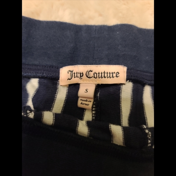 Shorts - Picture 3 of 4